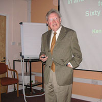 Ken Sing, giving one of his popular lectures.
