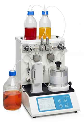 Uniqsis FlowSyn Maxi continuous flow reactor with an analytical HPLC
