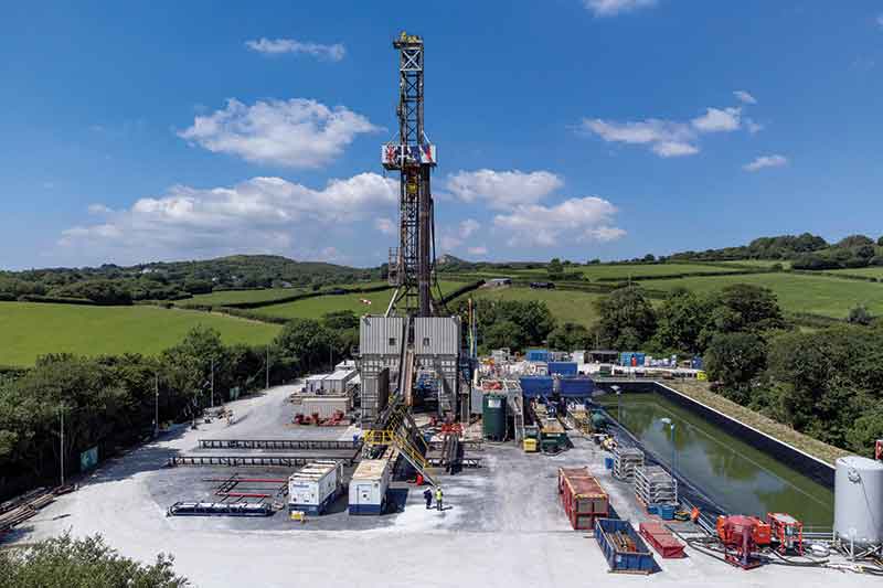 Wadi Lawayni with Oman drilling Project drill site