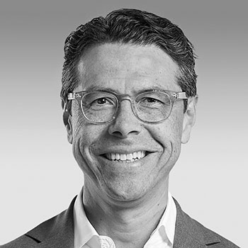 Julio Triana, Bayer