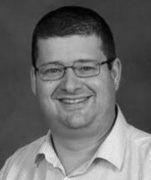 Alex Routh headshot