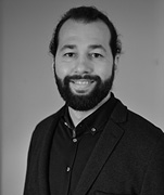 Oskar Hoff headshot