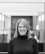 Rachel Evans Headshot