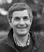 Roger Morton Headshot