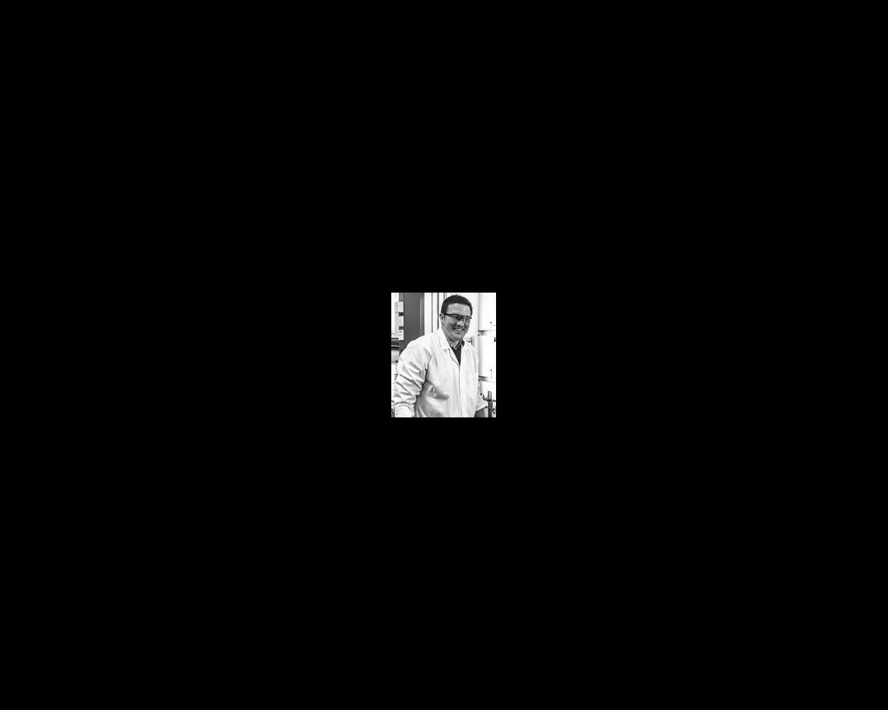 Richard black and white
