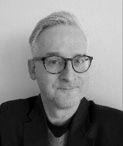 Sven Schroeder black and white headshot