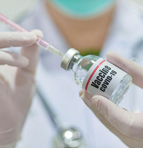 /-/media/images/news/2020/12/covid19vaccinelanding.ashx?h=300&w=290&hash=AE3D4373BD961F54A1C677FE559C0850A29521AE