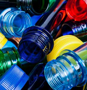 /-/media/images/news/2021/2/plasticbottlesmulticolouredlanding.ashx?h=300&w=290&hash=7CA4986AF2B99942E596FE23764028E6
