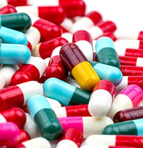/-/media/images/news/2021/3/antimicrobialresistanticeantibioticcapsuleslanding.ashx?h=300&w=290&hash=D2101CD761D52DB513811AC696B2C31F
