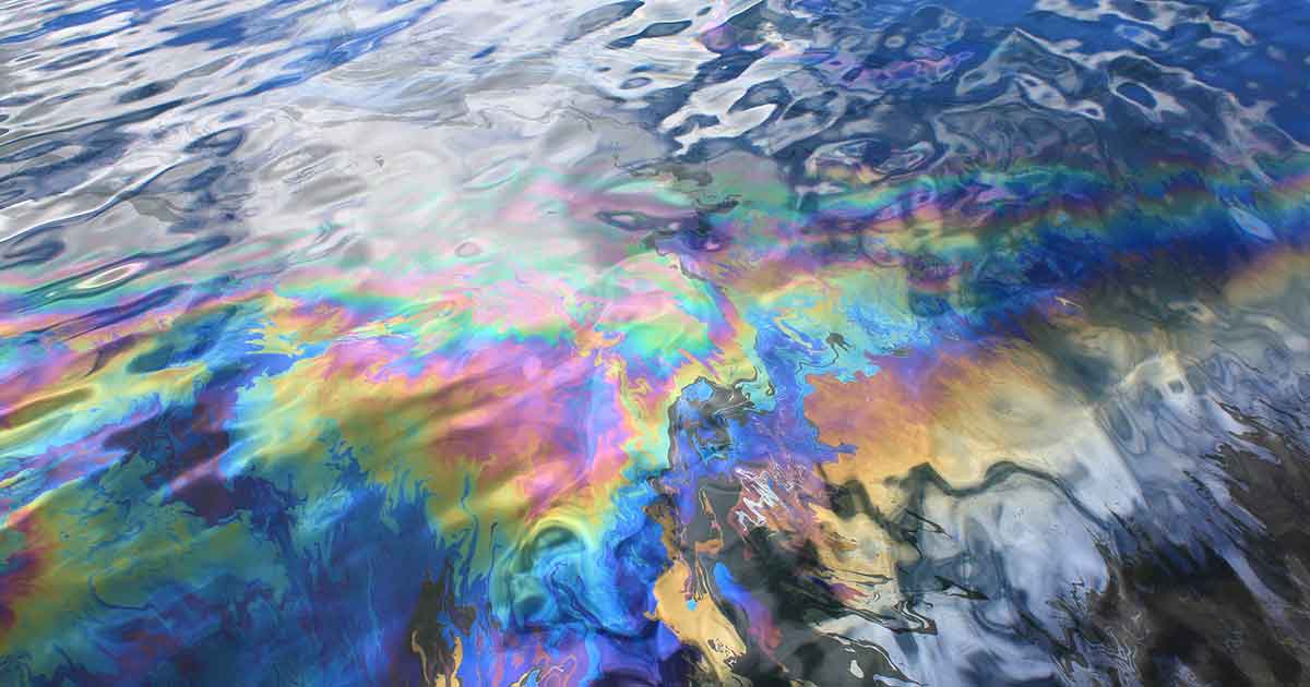 Society of Chemical Industry A new tool for dealing with oil spills