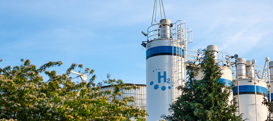 SCIWeek - 20 December 2022 - image of hydrogen plant