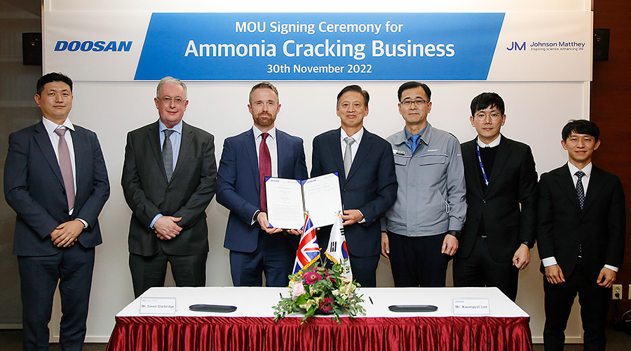 Doosan and Johnson Matthey signing ceremony