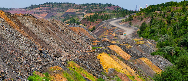 PoliSCI - 25 February 2022 - image of industrial mining waste dump