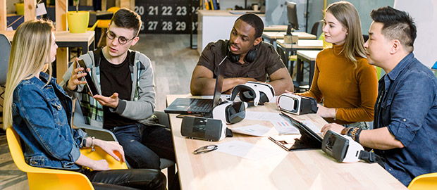 SCI PoliSCI newsletter - 19 April 2022 - image of a group of entrepreneurs around a table