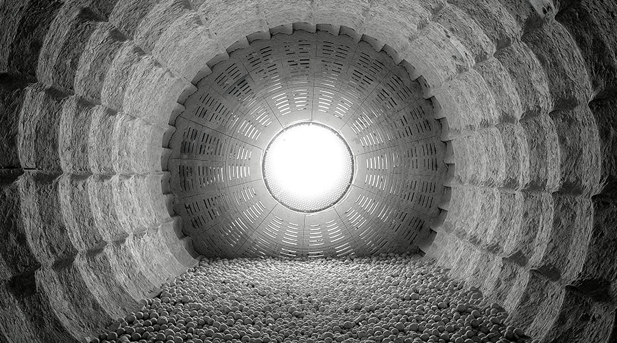 Glance into a ball mill