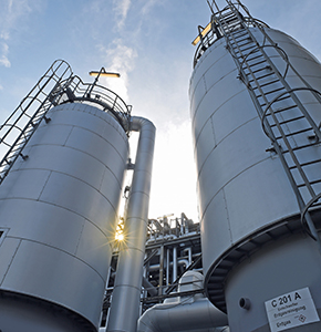 /-/media/images/news/2025/5/ammonia_plant_at_ludwigshafen_listing.ashx?h=300&w=290&hash=5AD1C769A6B3552F5593B4A7173A8683