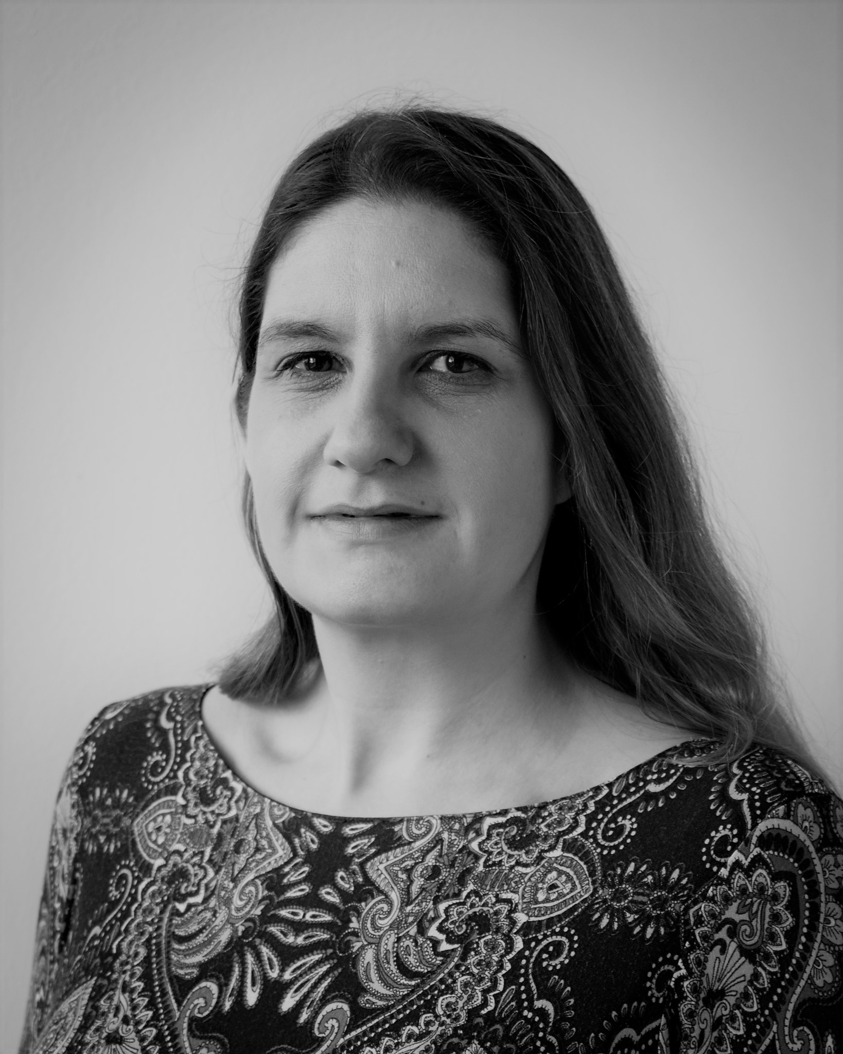 Dr Emma Compton-Daw