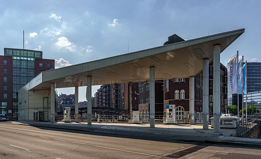SCIblog - 11 March 2021 - Hydrogen Economy - image of a Hydrogen fuel station in Hamburg