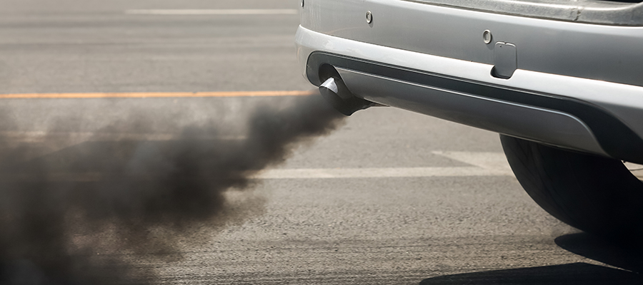SCIBlog - 14 December 2022 - image of smoke coming out of car exhaust